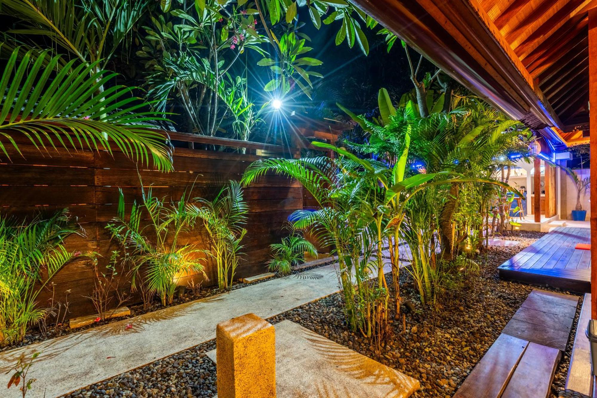 Paradise Villa 吉利阿尔 外观 照片